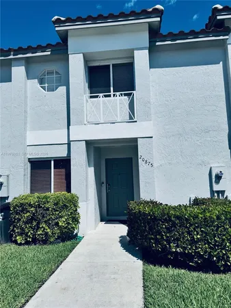 $2,575 | 20875 Northwest 4th Street, Pembroke Pines, FL 33029