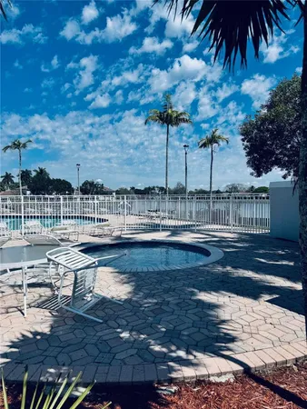$2,575 | 20875 Northwest 4th Street, Pembroke Pines, FL 33029