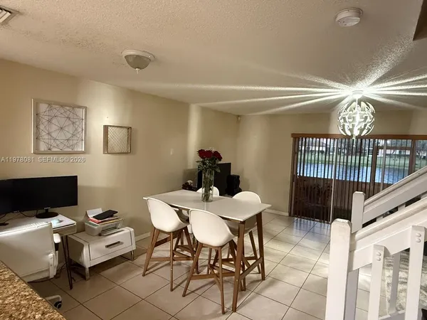 $2,575 | 20875 Northwest 4th Street, Pembroke Pines, FL 33029