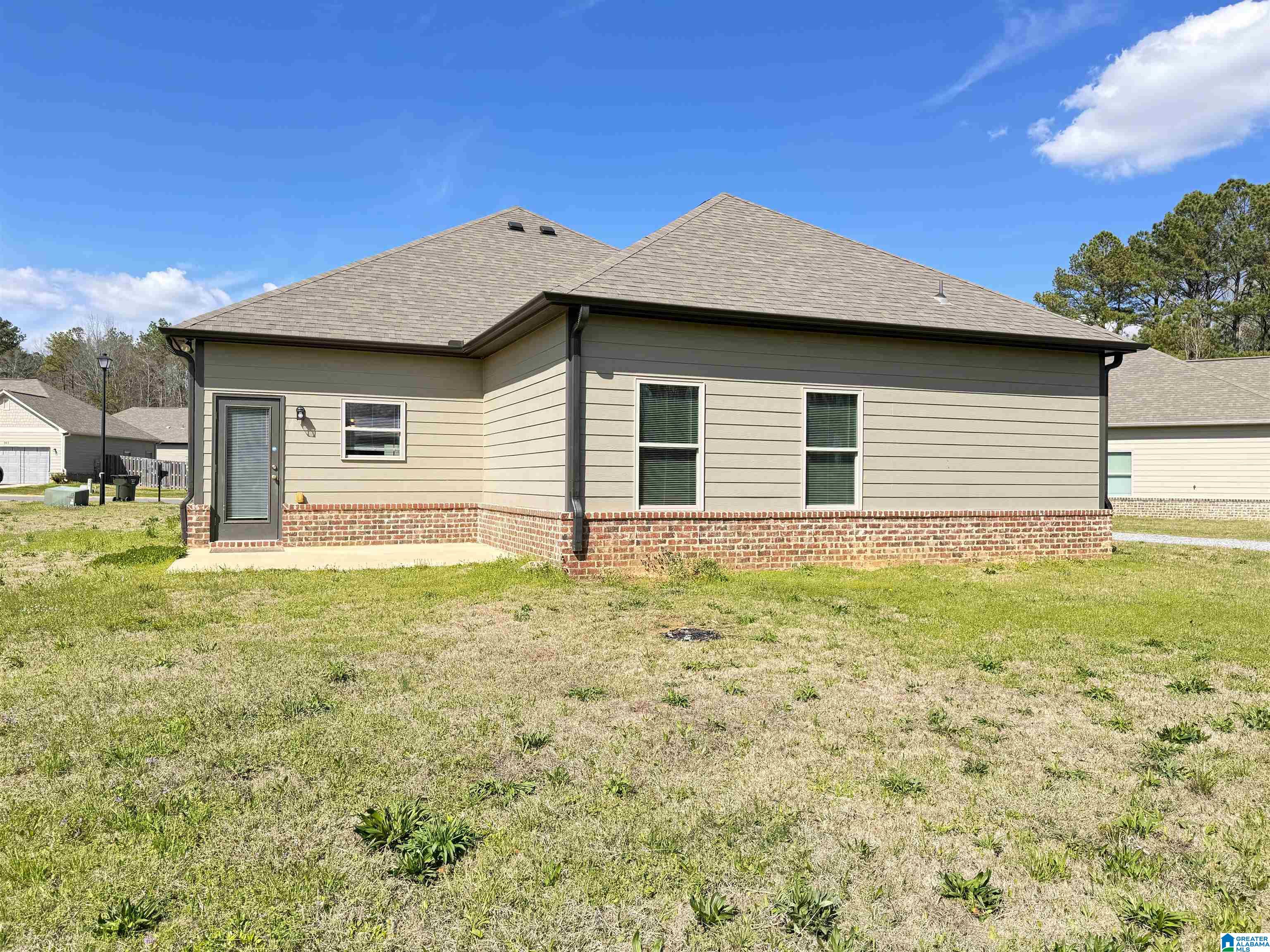 100 Ballington Way Clanton, AL 35045 - Photo 16 of 17