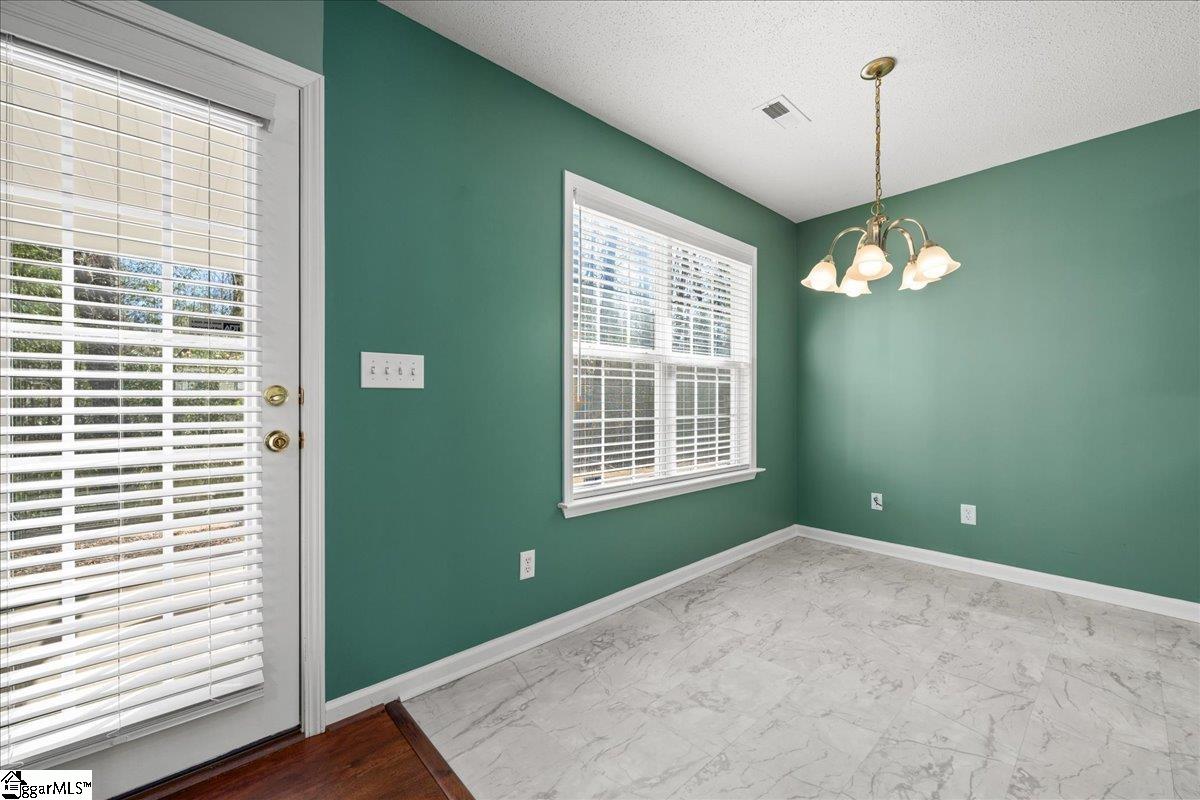 601 Cardinal Woods Way Easley, SC 29642 - Photo 26 of 38