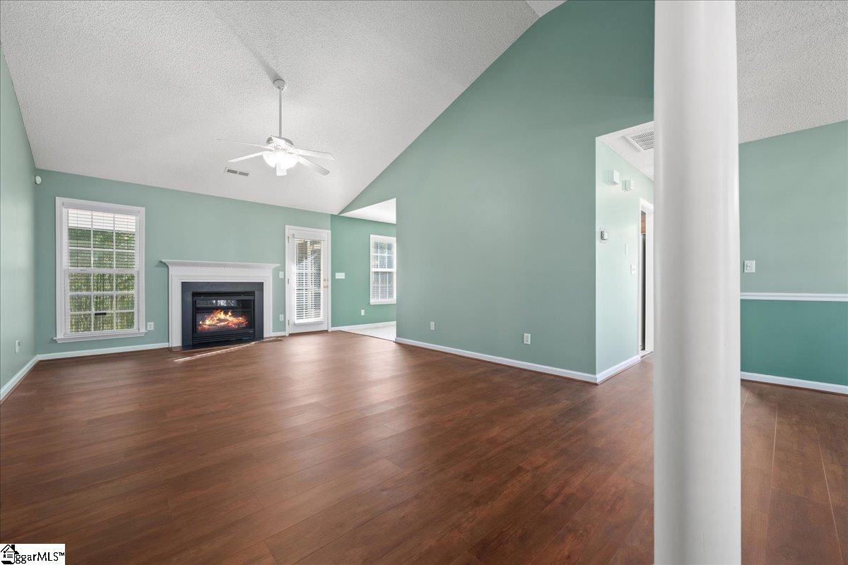 601 Cardinal Woods Way Easley, SC 29642 - Photo 5 of 38