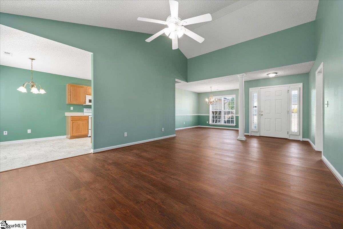 601 Cardinal Woods Way Easley, SC 29642 - Photo 8 of 38