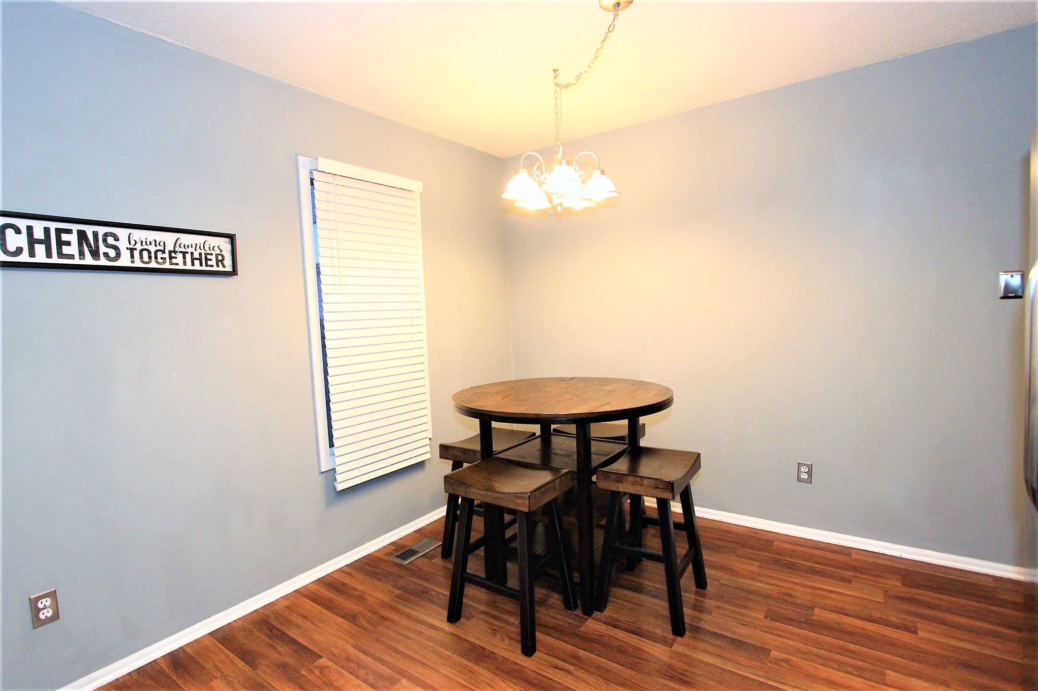 9726 Mariners Ridge Drive Fort Wayne, IN 46819 - Photo 9 of 26