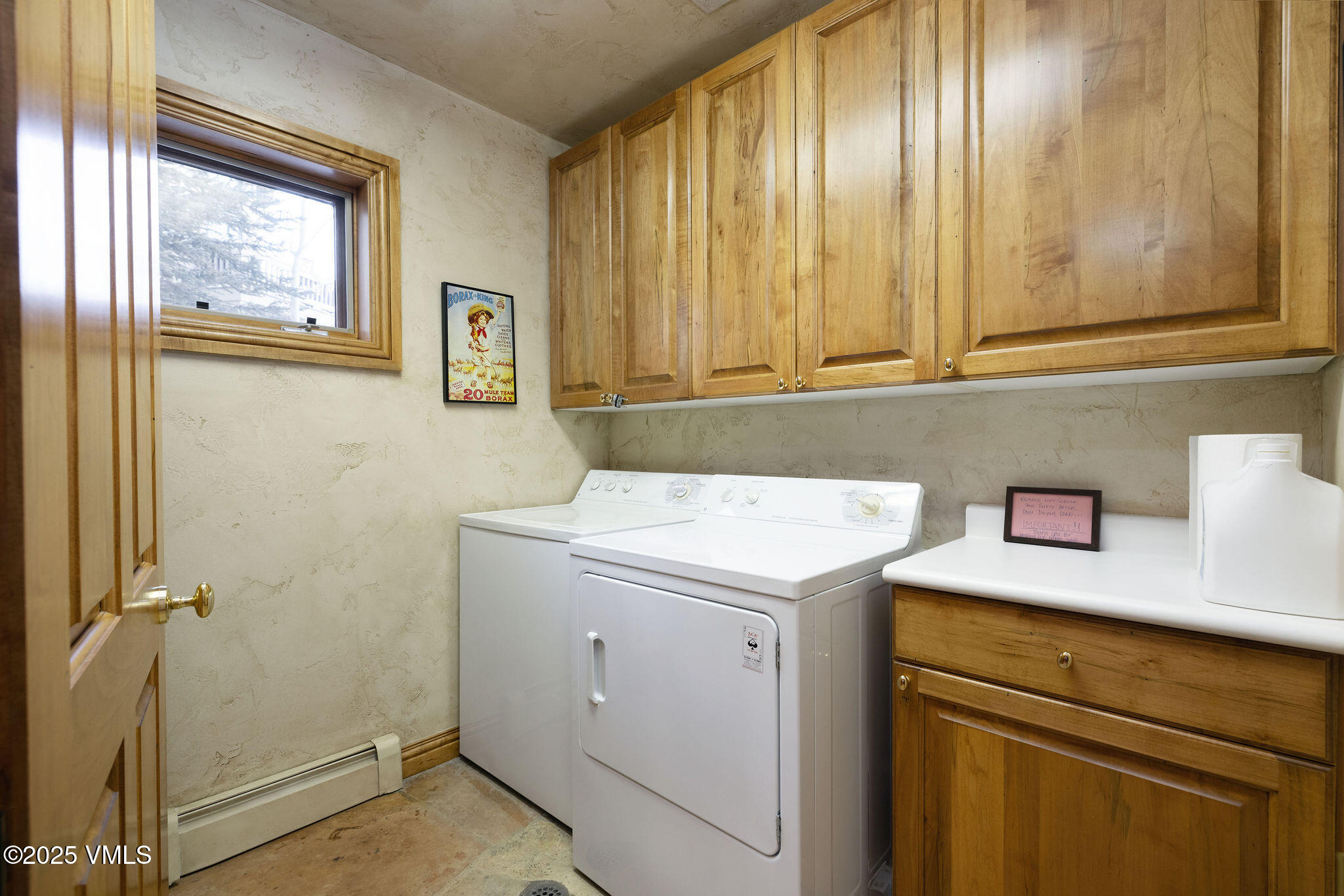 335 Aspen Lane, Unit 15 Beaver Creek, CO 81620 - Photo 19 of 32 2502_335_aspen_ln_15_interior_laundry