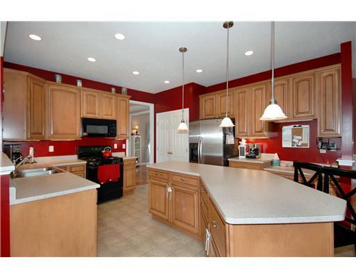 5032 Venice Road Pittsburgh, PA 15209 - Photo 5 of 18 Kitchen.