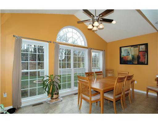 5032 Venice Road Pittsburgh, PA 15209 - Photo 6 of 18 Kitchen.