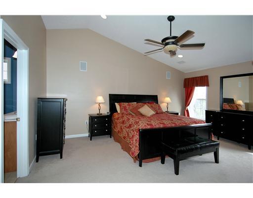 5032 Venice Road Pittsburgh, PA 15209 - Photo 10 of 18 Master Bedroom.
