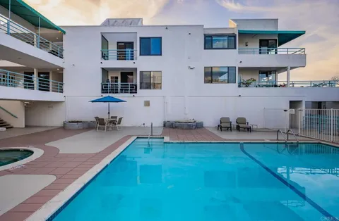 $950,000 | 2552 Navarra Drive, Unit F, Carlsbad, CA 92009