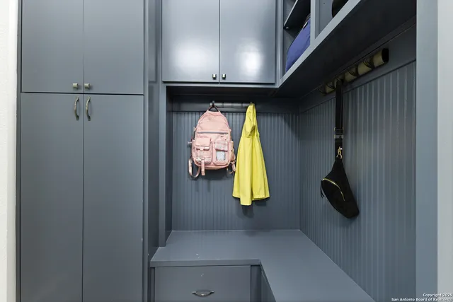 $1,799,900 | 10206 Kendall Canyon, San Antonio, TX 78255