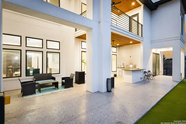 $1,799,900 | 10206 Kendall Canyon, San Antonio, TX 78255