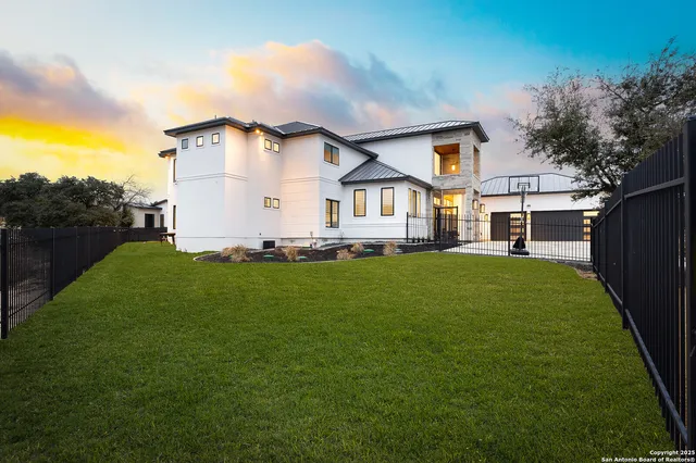 $1,799,900 | 10206 Kendall Canyon, San Antonio, TX 78255