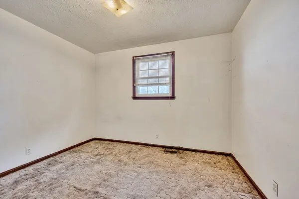 $229,900 | 1151 Chestnut Drive, Burns, TN 37029