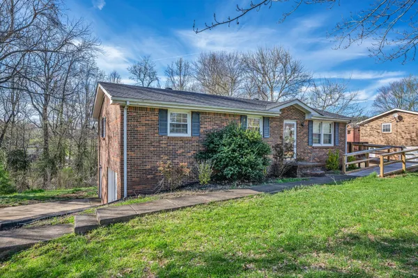 $229,900 | 1151 Chestnut Drive, Burns, TN 37029
