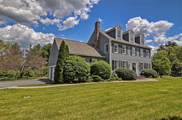 8 Mill River Road Norfolk, MA 02056 - Photo 1 of 27 Gallery Image 1