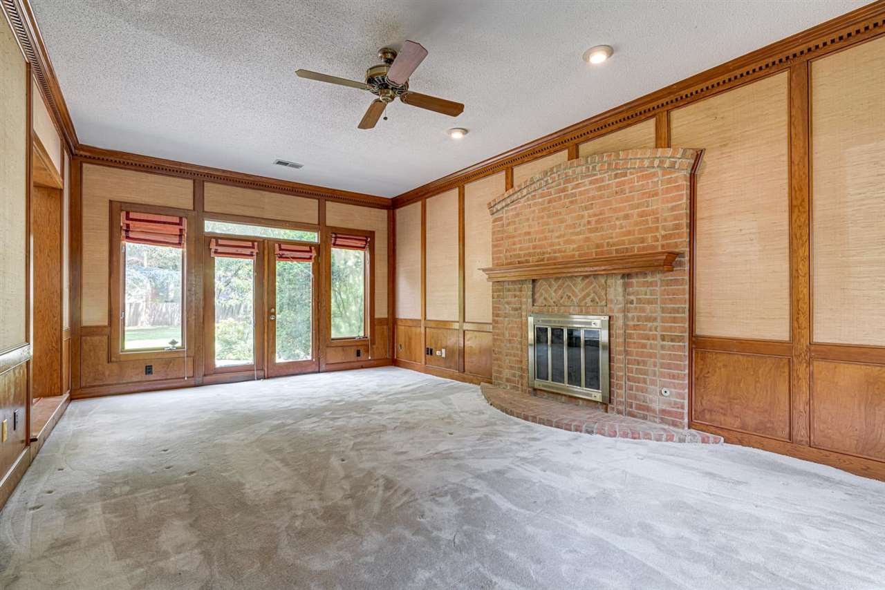 6774 Neshoba Road Memphis, TN 38120 - Photo 3 of 25