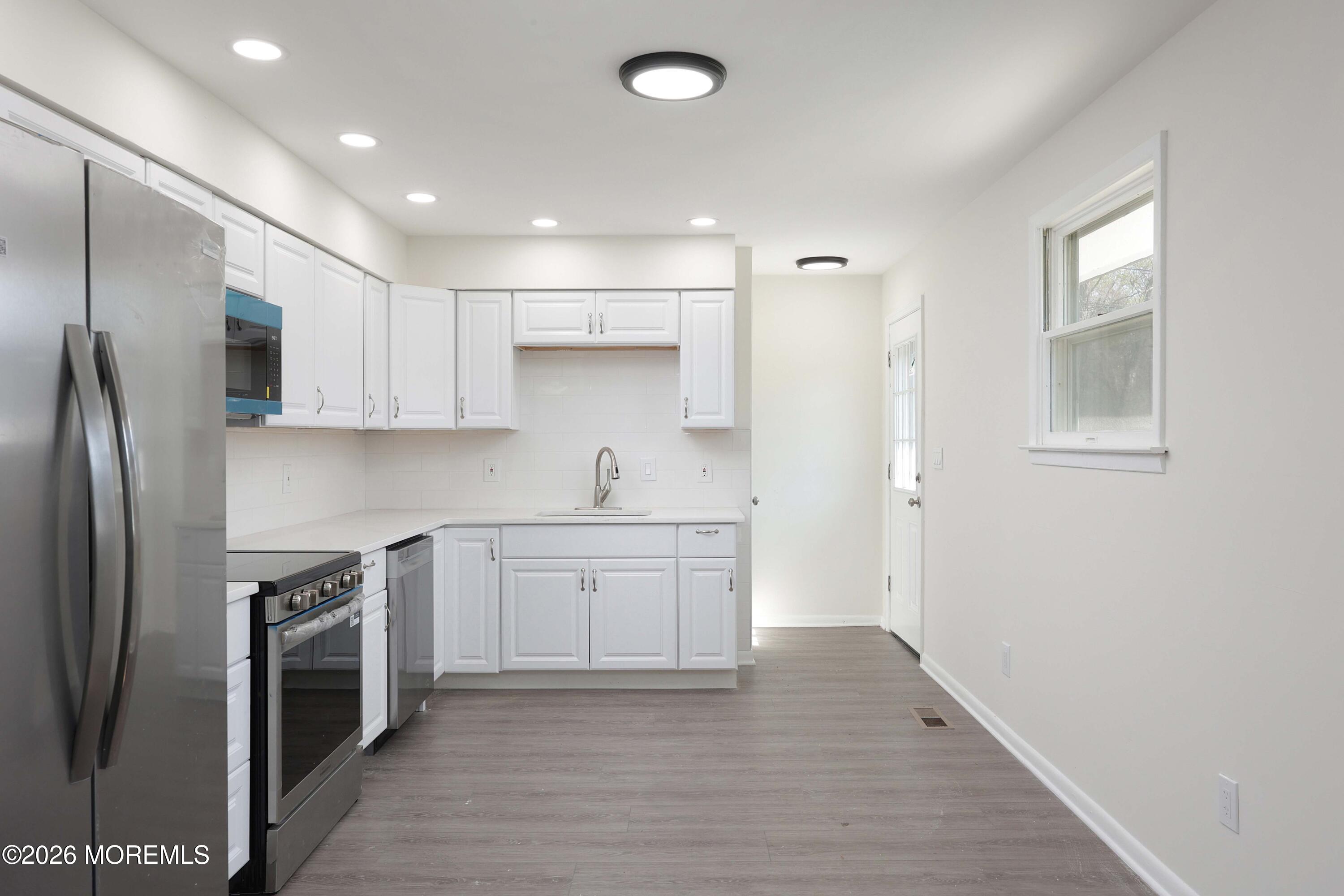 149 Asbury Road Farmingdale, NJ 07727 - Photo 18 of 33 758A0673