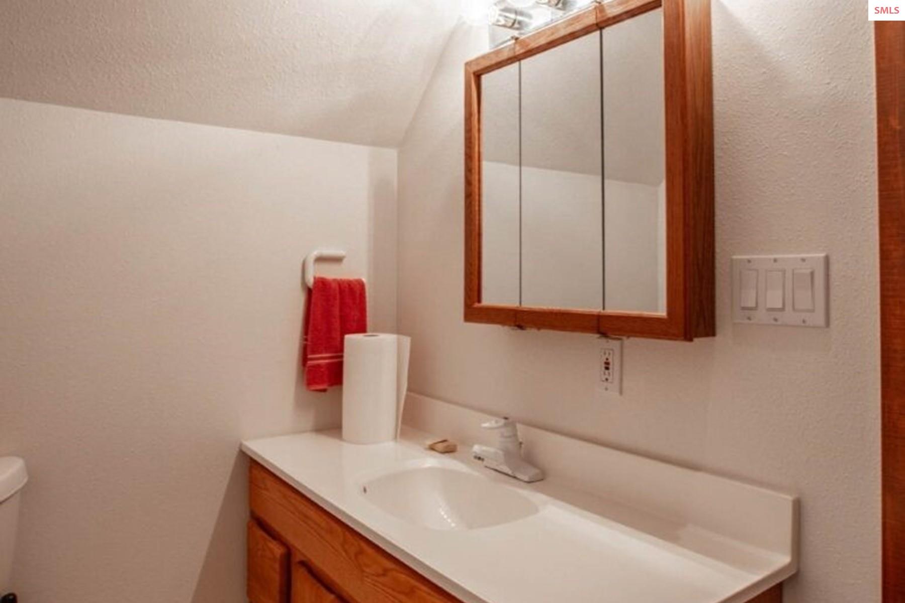 433 Campbell Point Road Laclede, ID 83841 - Photo 62 of 70 Gallery Image 62