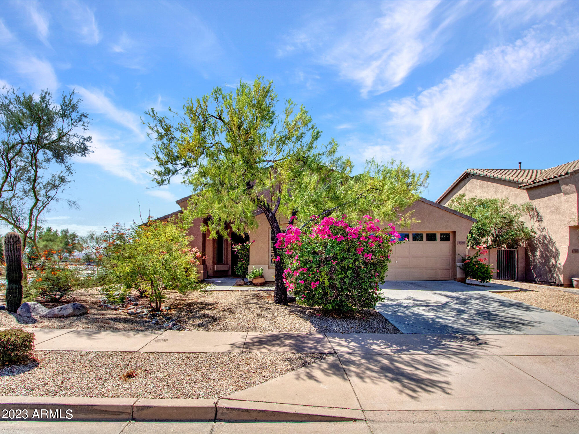 2309 West Florentine Road Phoenix, AZ 85086 - Photo 21 of 74 02-Front (3)