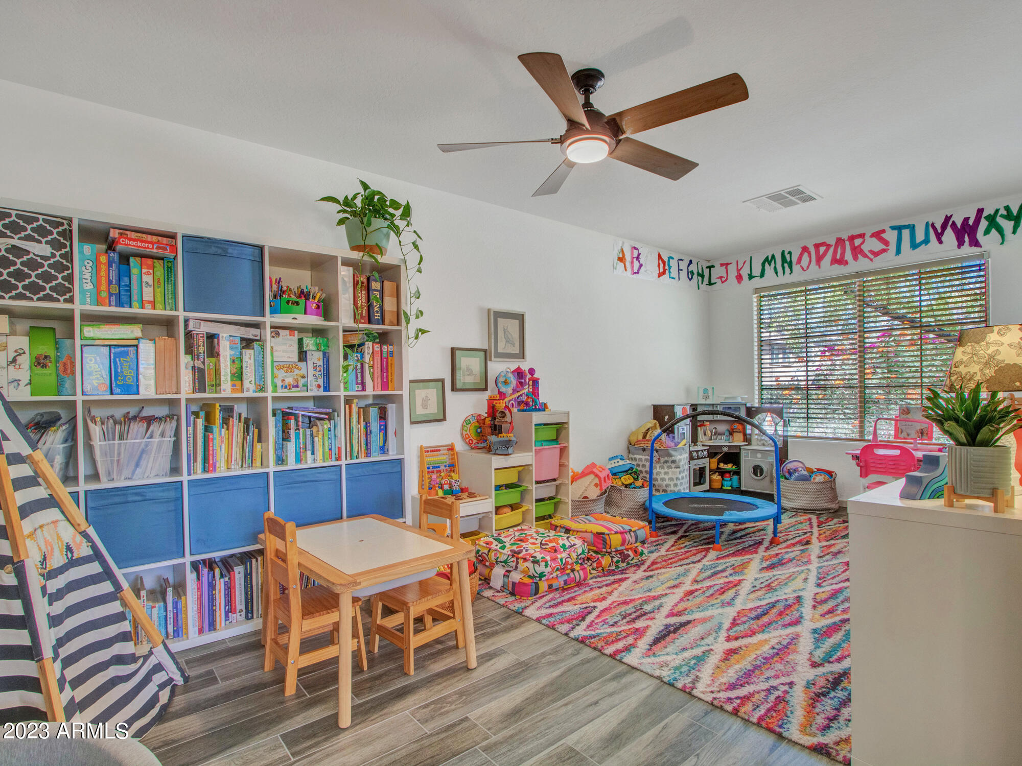 2309 West Florentine Road Phoenix, AZ 85086 - Photo 30 of 74 04-Entertainment room (2)