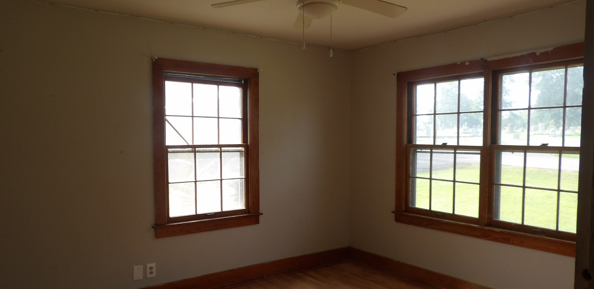606 Bohn Street Rosiclare, IL 62982 - Photo 16 of 31