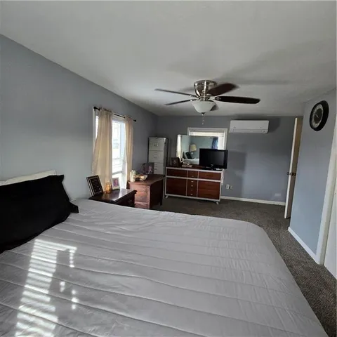 $185,000 | 28672 Mistletoe Avenue, Warsaw, MO 65355