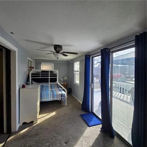 $185,000 | 28672 Mistletoe Avenue, Warsaw, MO 65355