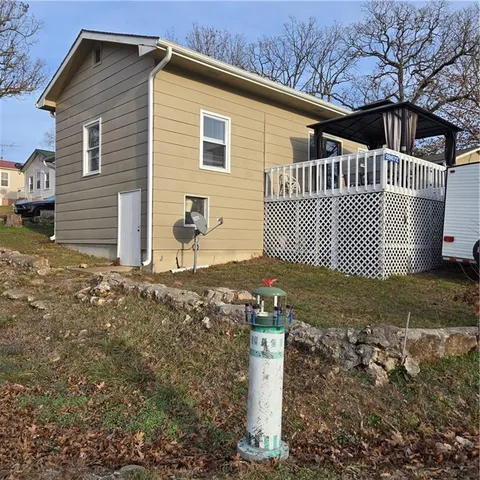 $185,000 | 28672 Mistletoe Avenue, Warsaw, MO 65355