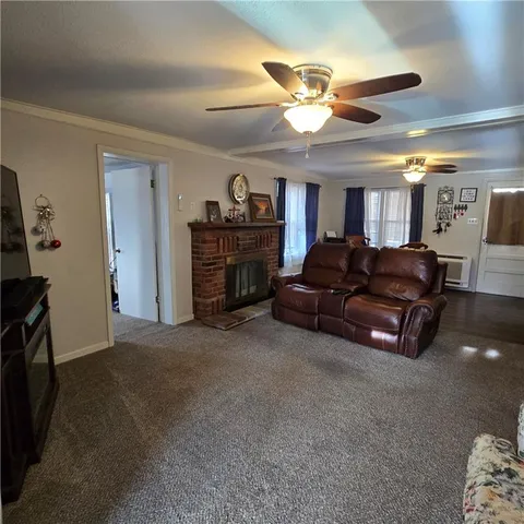 $185,000 | 28672 Mistletoe Avenue, Warsaw, MO 65355