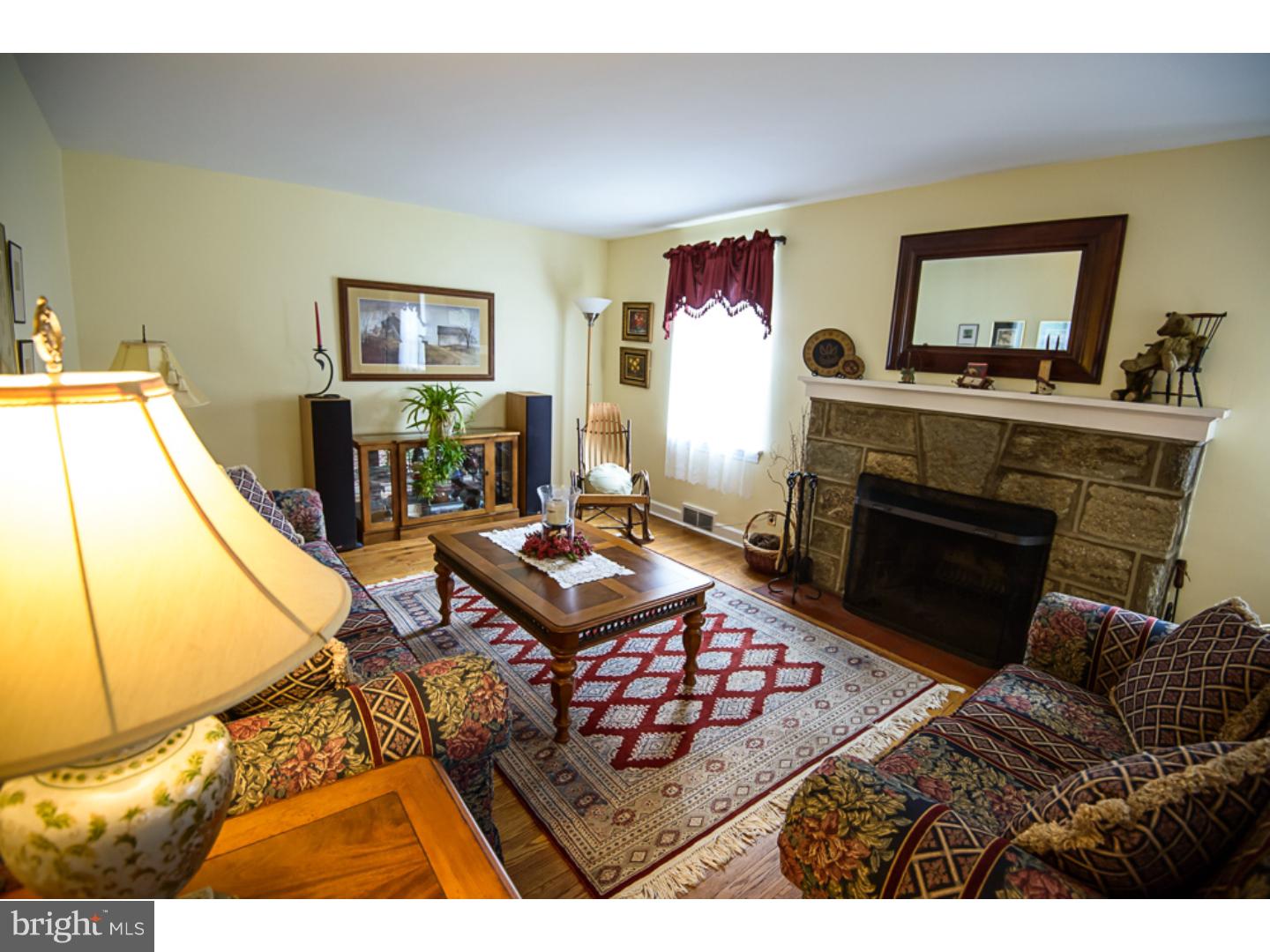 143 Berkeley Road Glenside, PA 19038 - Photo 3 of 21 Gallery Image 3