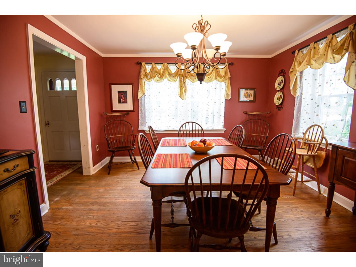 143 Berkeley Road Glenside, PA 19038 - Photo 6 of 21 Gallery Image 6