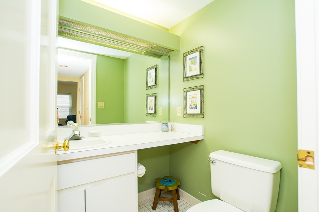 76 Harbourside Road, Unit 76 Quincy, MA 02171 - Photo 12 of 30