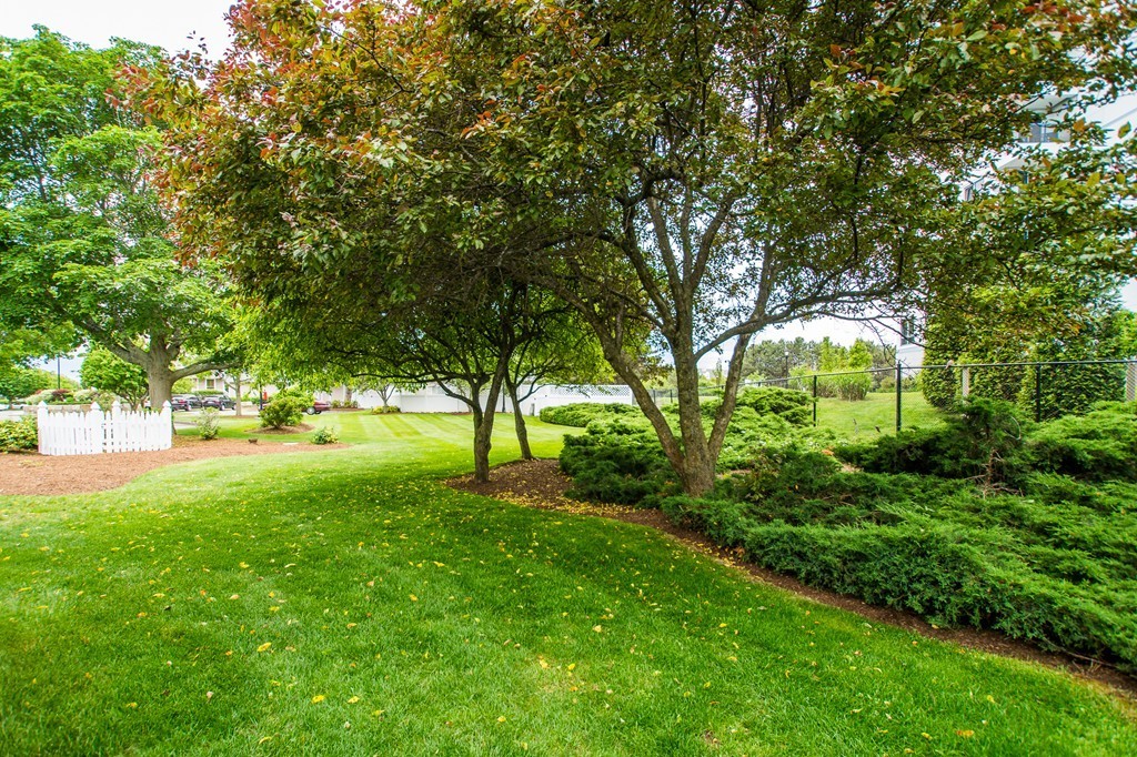 76 Harbourside Road, Unit 76 Quincy, MA 02171 - Photo 27 of 30