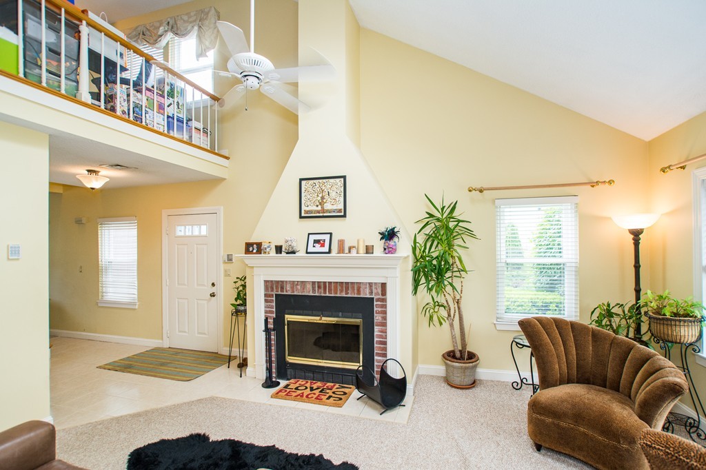 76 Harbourside Road, Unit 76 Quincy, MA 02171 - Photo 4 of 30