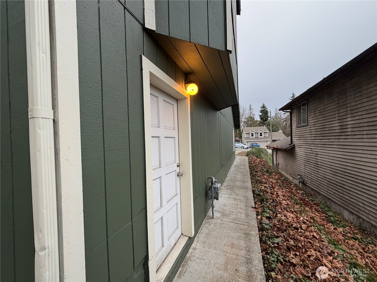 2811 Southwest 350th Place Federal Way, WA 98023 - Photo 21 of 23