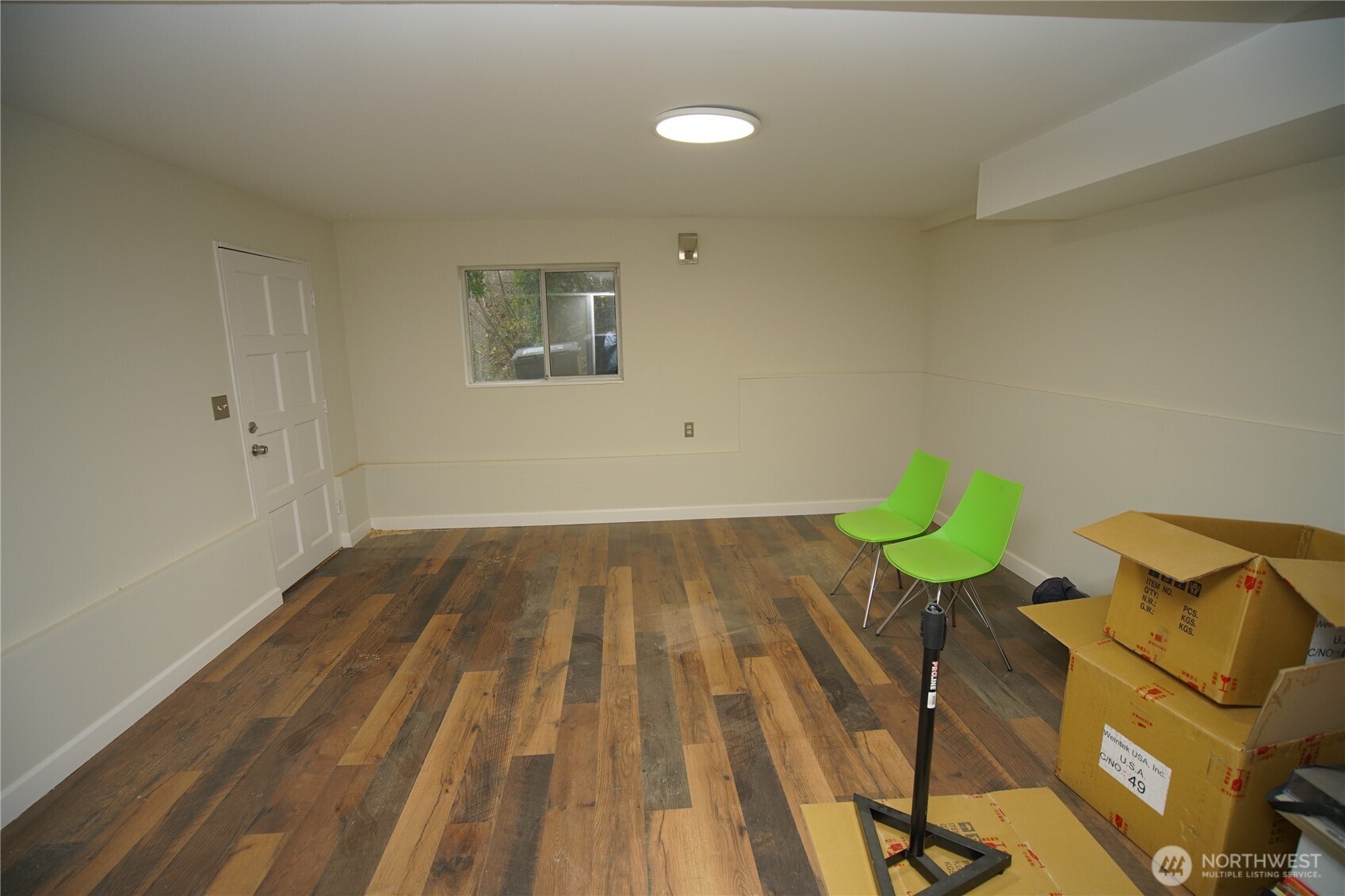 2811 Southwest 350th Place Federal Way, WA 98023 - Photo 22 of 23 a view of room with toys