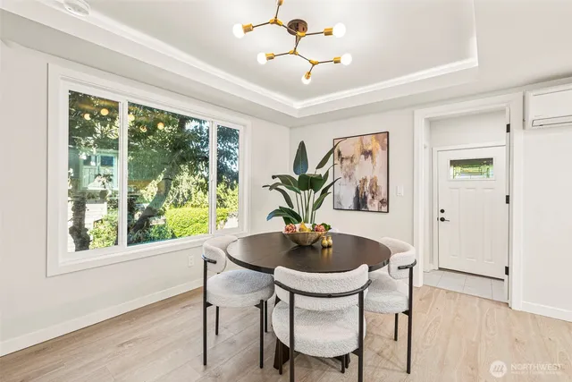 $5,300 | 2914 East Columbia Street, Seattle, WA 98122