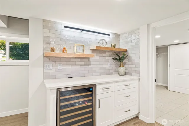 $5,300 | 2914 East Columbia Street, Seattle, WA 98122