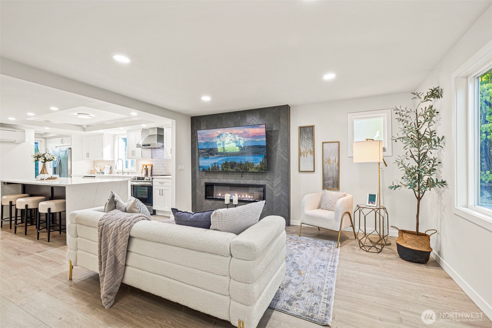 2914 East Columbia Street Seattle, WA 98122 - Photo 7 of 39