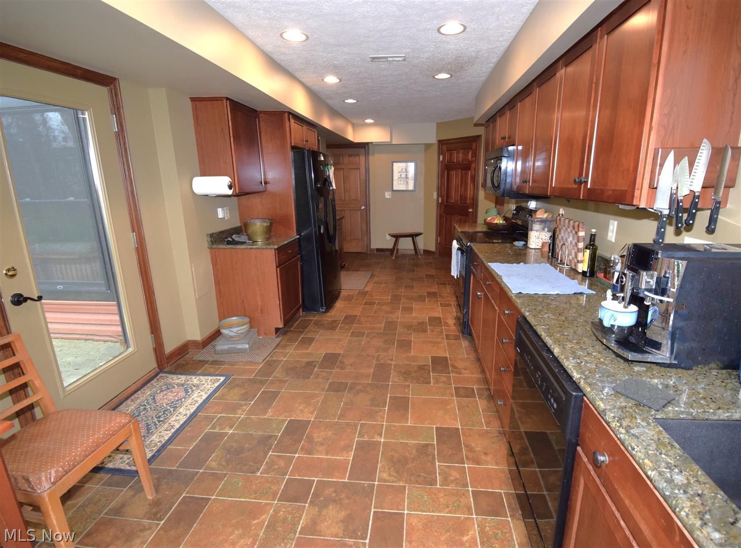 1050 Barlow Road Hudson, OH 44236 - Photo 15 of 44
