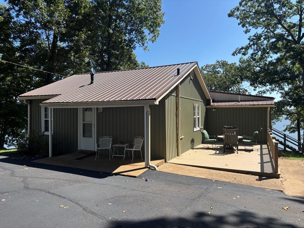 199 Argyle Road Camden, TN 38320 - Photo 2 of 31