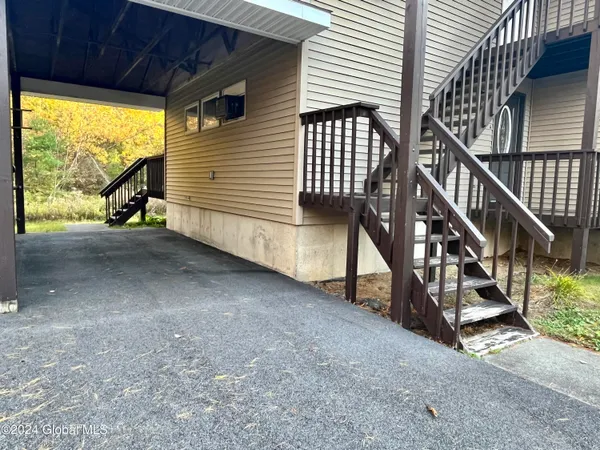 $1,650 | 4713 Highway 50, Northumberland, NY 12831
