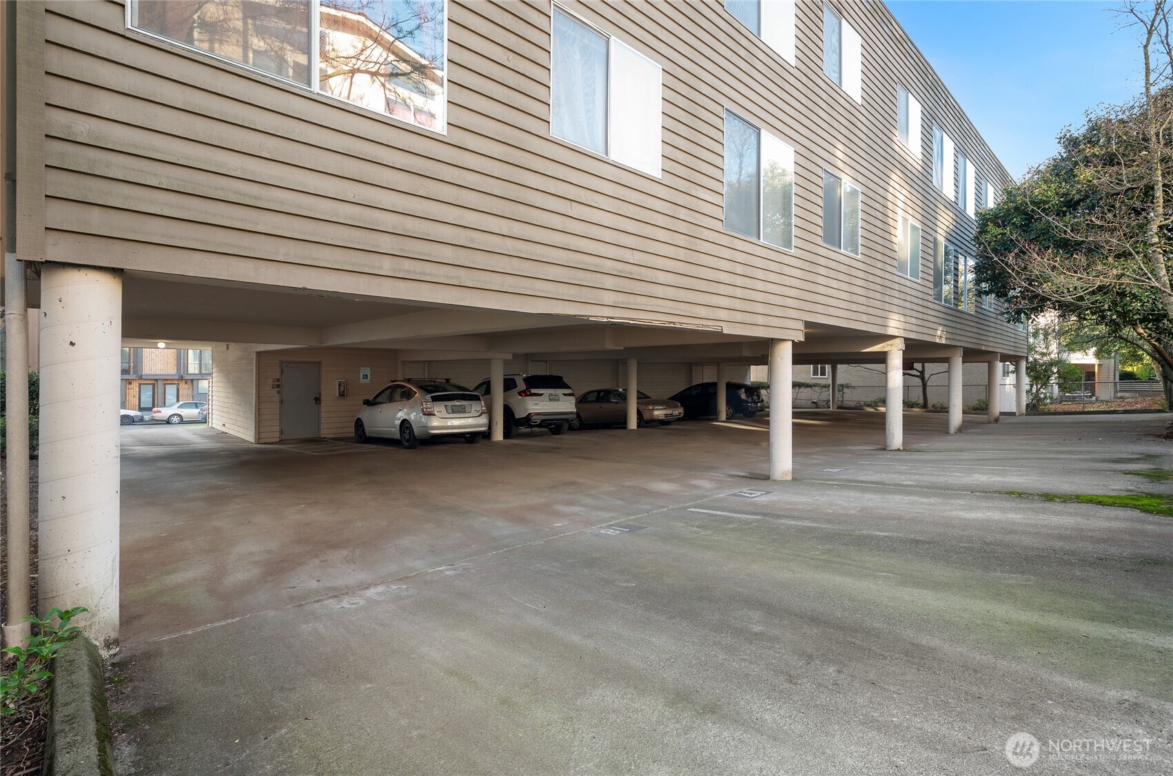 2418 Northwest 57th Street Seattle, WA 98107 - Photo 19 of 20