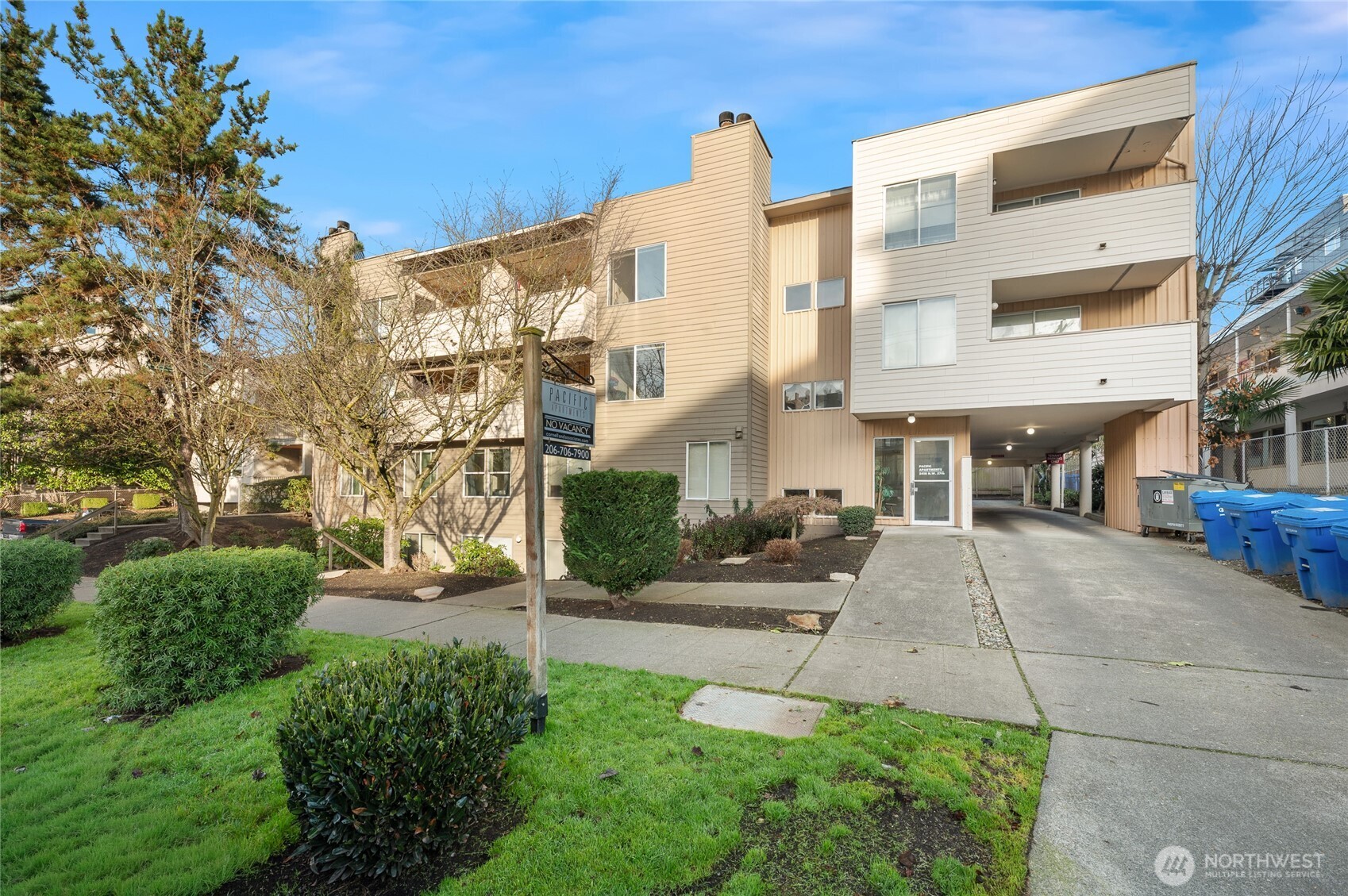 2418 Northwest 57th Street Seattle, WA 98107 - Photo 4 of 20