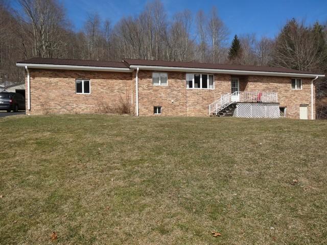 103 Hunter Road Rainelle, WV 25962 - Photo 1 of 44 Gallery Image 1