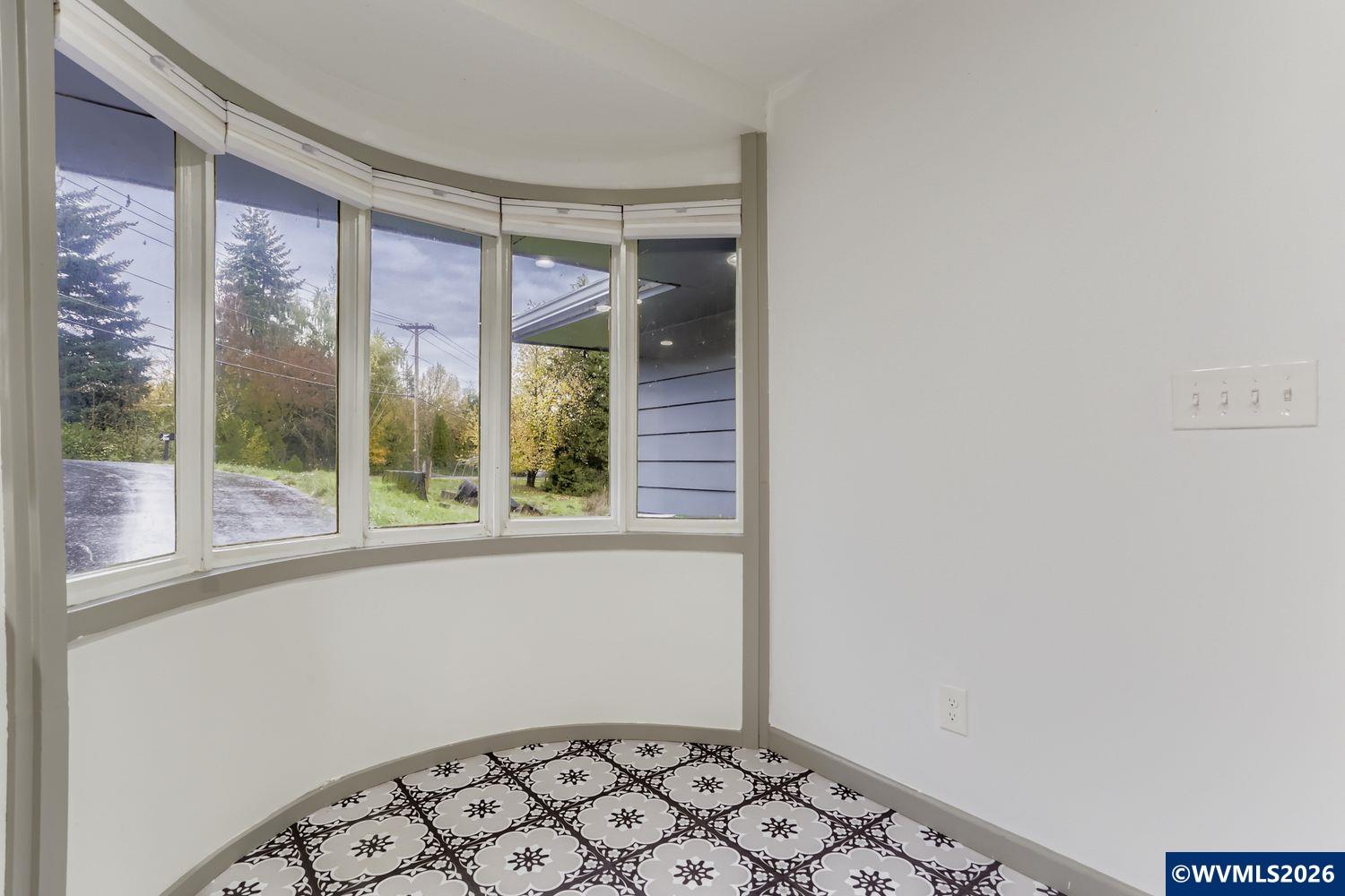 14661 Southeast Royer Road Damascus, OR 97089 - Photo 7 of 43