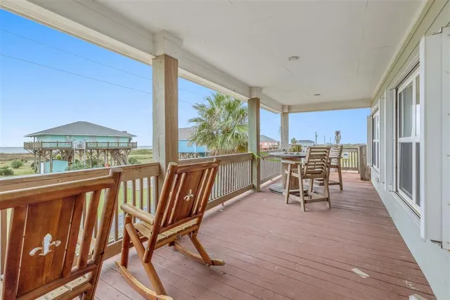 $375,000 | 132 Pelican Beach Drive, Cameron, LA 70631