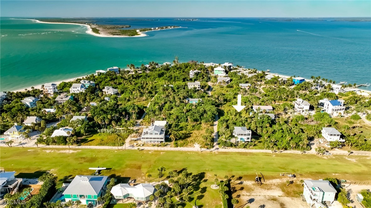 181 Swallow Drive Upper Captiva, FL 33924 - Photo 3 of 17 a view of an ocean