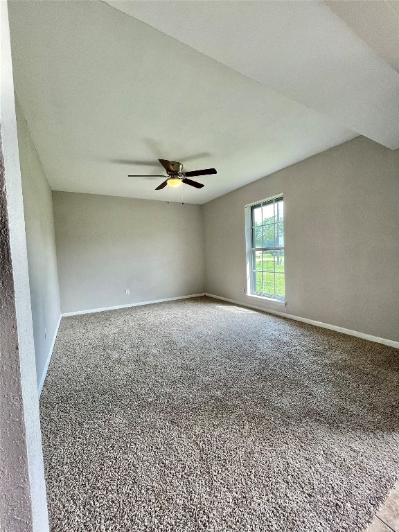 509 Dwyer Street Angleton, TX 77515 - Photo 4 of 33