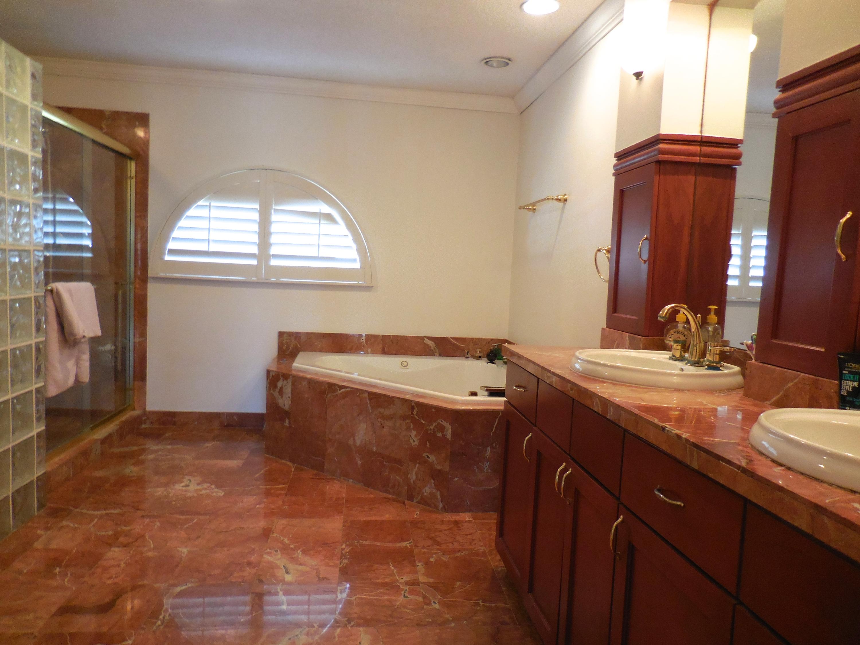 835 Northwest 5th Avenue Boca Raton, FL 33432 - Photo 21 of 41 Master bath